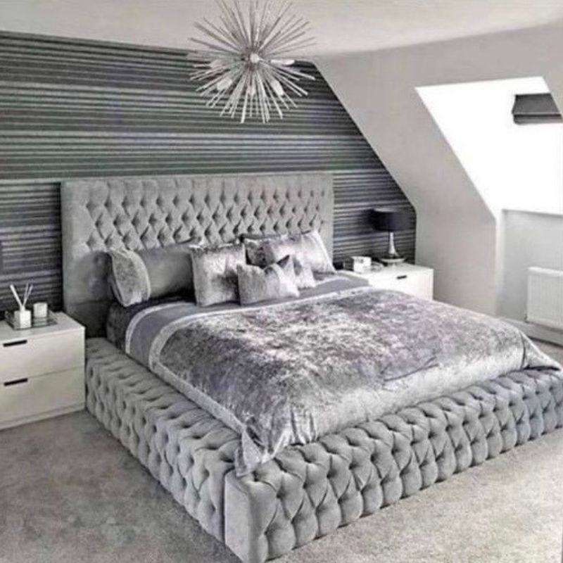 Royale Bed